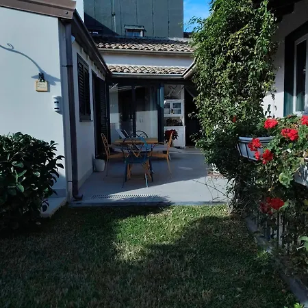 Penzion La Casa Tra Le Vie